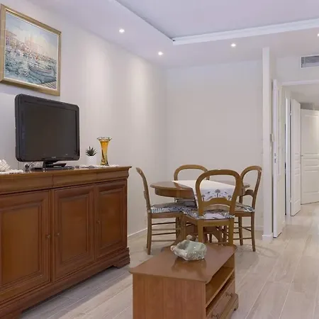 아파트 Guestready - Comfortable Getaway In Carnot