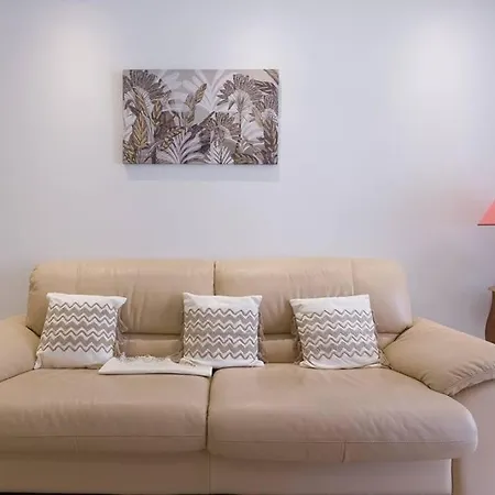 Guestready - Comfortable Getaway In Carnot